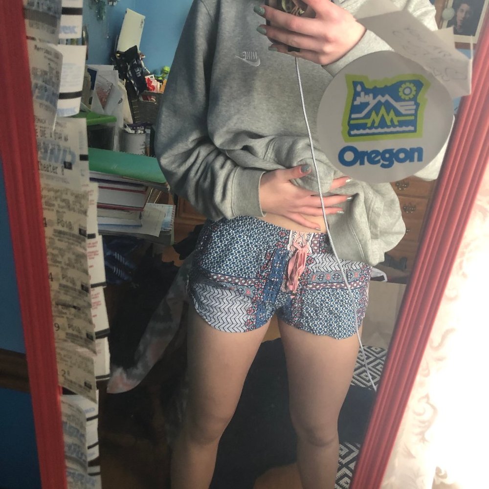 Printed Shorts - Picture 4 of 5